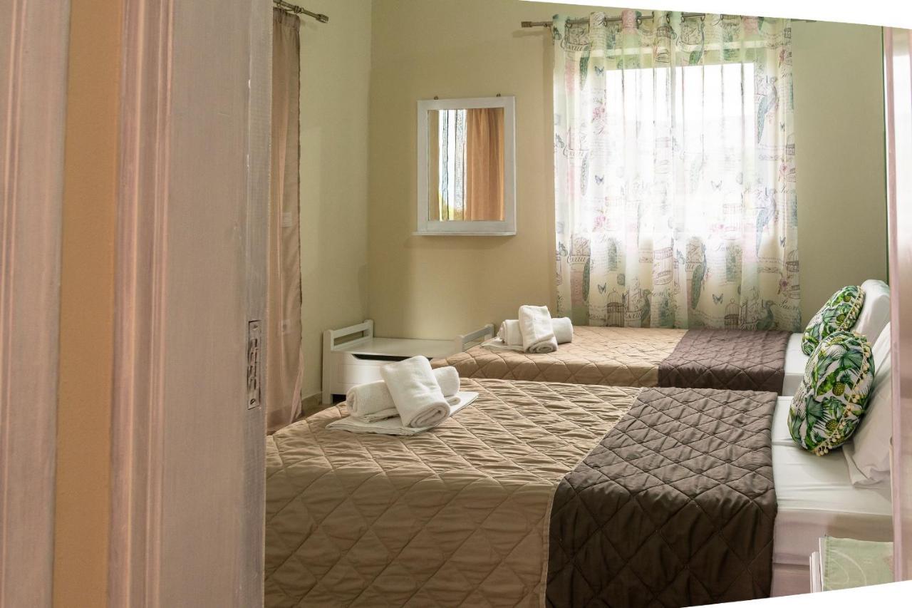 Ritsinia Apartments Aígion Ngoại thất bức ảnh