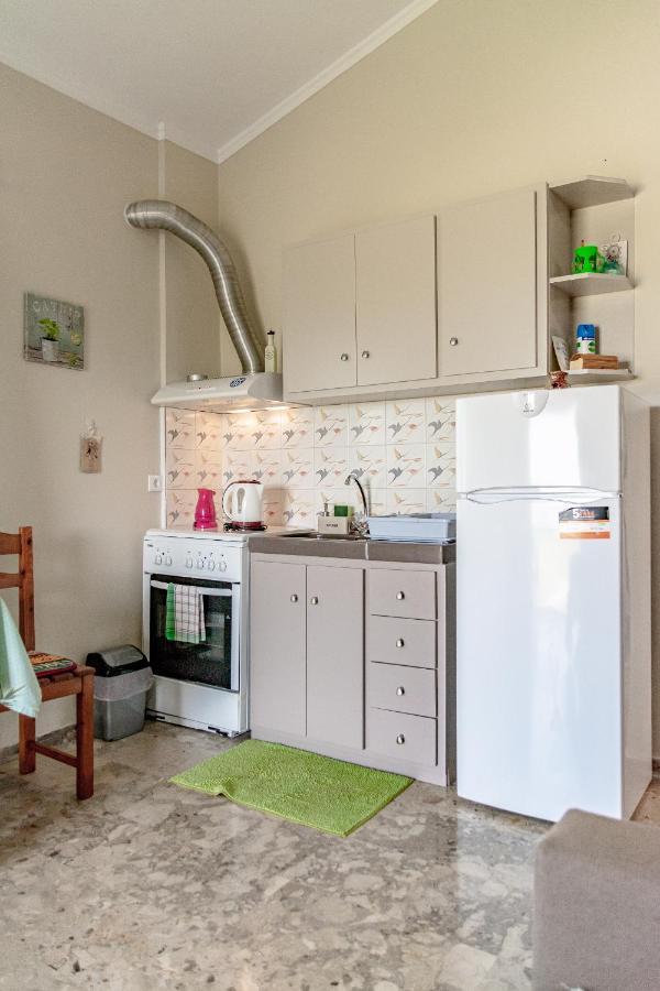 Ritsinia Apartments Aígion Ngoại thất bức ảnh
